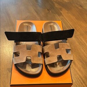 Hermes Tan and Black Women's Sandals